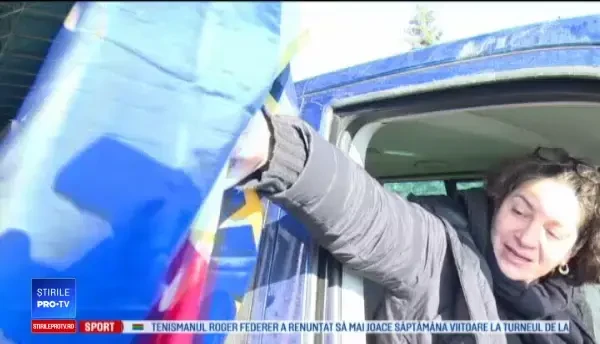 Drapelul UE a ajuns în România. Avem datoria de a apăra valorile europene şi să nu cedăm