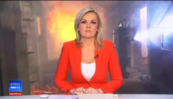 Alertă într-un bloc din Dâmbovița, invadat de un fum dens. 20 de persoane, evacuate