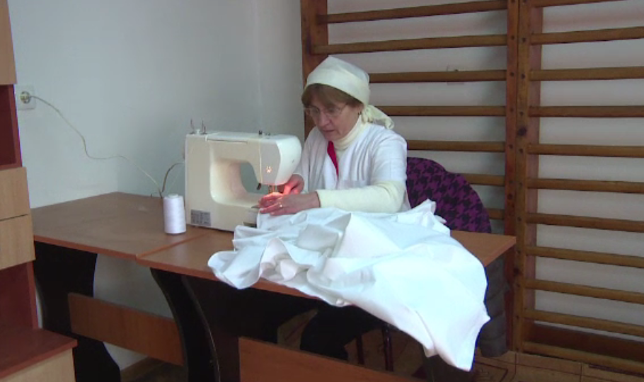 Spitalele care au din nou croitorie și spălătorie. ”Reducem la jumătate cheltuielile”