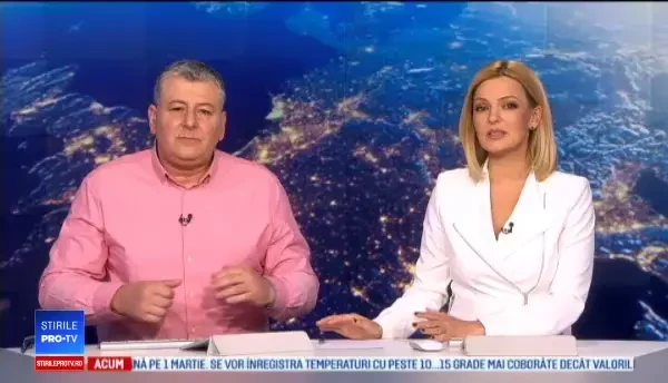 Cod portocaliu la Constanţa. O ambulanţă cu 2 copii a rămas blocată în zăpadă