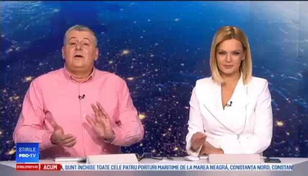 O ursoaică şi puiul ei, filmaţi de câţiva schiori pe pârtia din Predeal