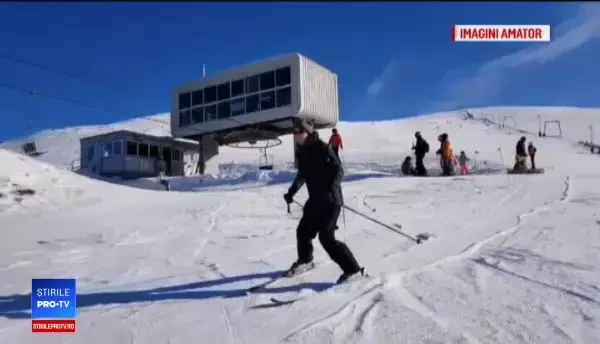 Are probleme grave de vedere, dar are performanțe la universitate. Ne-a depăşit aşteptările