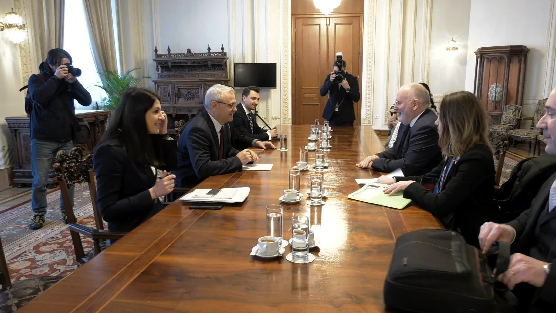 Un deputat PSD amenință că va depune o plângere împotriva lui Timmermans