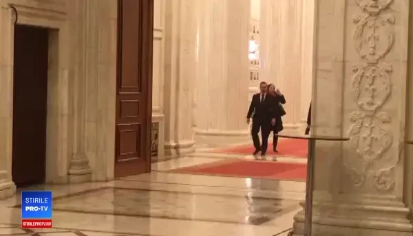 Numărul 2 din UE a ajuns la Bucureşti, pentru a discuta despre situaţia justiţiei