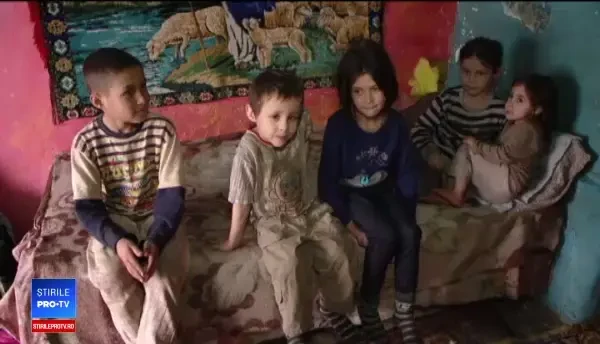 Sărăcie cruntă pentru o familie cu 6 copii, din Iași