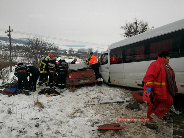 Accident rutier grav petrecut pe DE 581. O persoană a murit, iar două sunt încarcerate