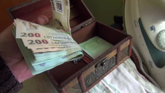 O nouă victima a metodei ”accidentul” în Bacău. Preotul a vorbit despre înșelăciune la slujbă