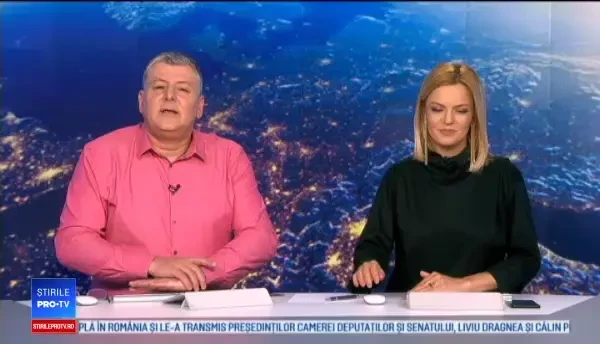 Un pui de cimpanzeu a fost copilot pentru cel care l-a salvat de braconieri