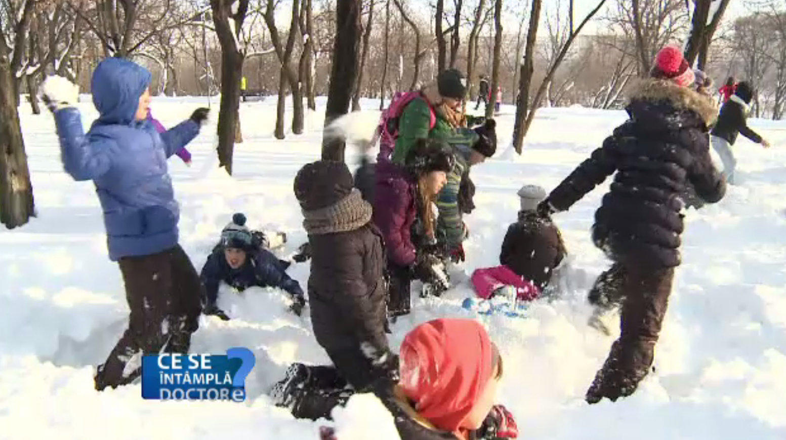 Cât de indicat este să scoatem copiii afară în zilele geroase. Recomandările specialiștilor