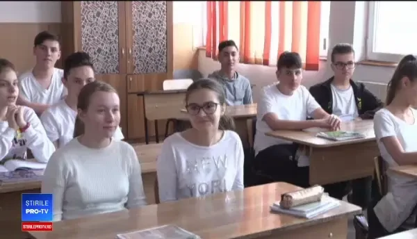 Subiectele simulării Evaluării Naționale la Limba și Literatura Română. Examenul, anulat în mai multe școli