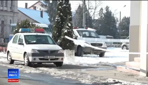 Barmaniță într-un hotel din Satu Mare, ucisă. Agresorul, prins în Vama Urziceni