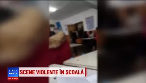 Scandal între o profesoară și elevii ei