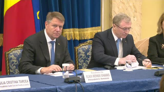 Augustin Lazăr, Klaus Iohannis