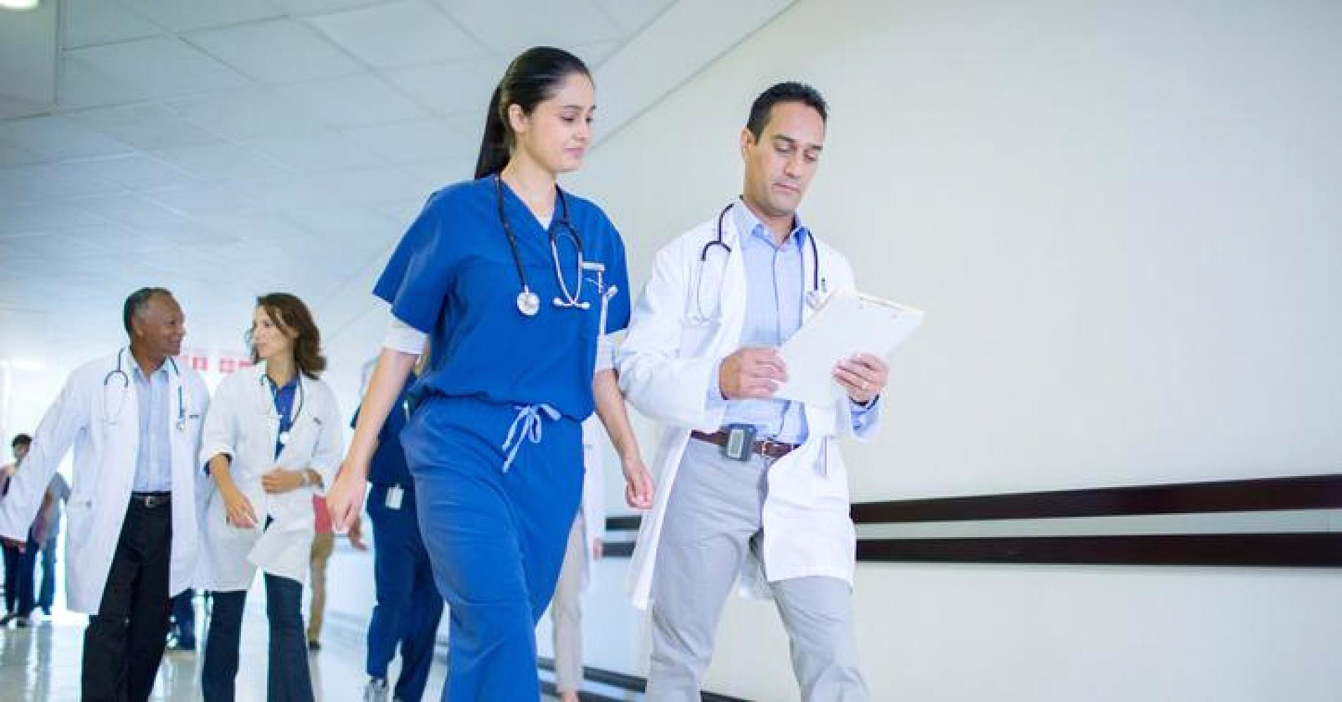 Protest al medicilor din Canada față de mărirea propriilor salarii: ”Suntem șocați”