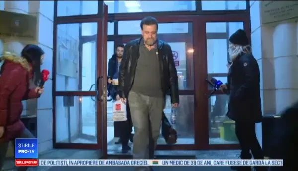 Tatăl care și-a răpit copiii, cercetat în libertate. Copiii sunt din nou alături de mamă