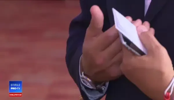 Scandalul ”Colegiul Național de Informații”. Teodorovici a rămas fără diplomă