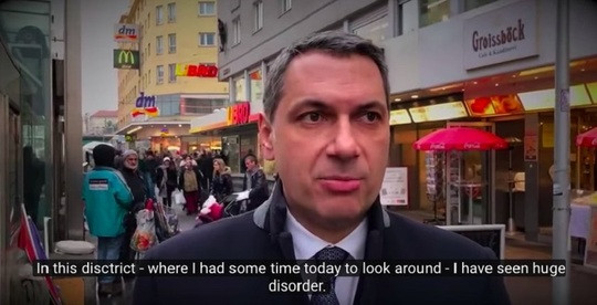 Facebook a șters un videoclip antimigranţi filmat la Viena, postat de şeful de cabinet al lui Viktor Orban