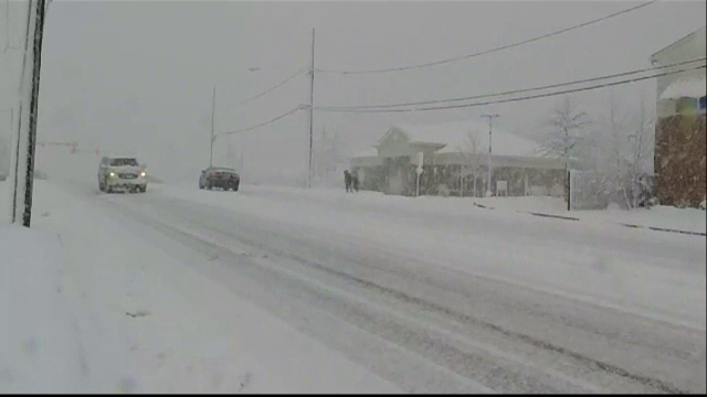 Ninsori abundente în nord-estul Statelor Unite. Şcolile din New York şi New Jersey, închise