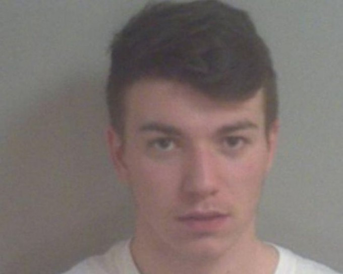 Român care a violat o englezoaică în ziua de Crăciun, trimis în țară să-și execute pedeapsa