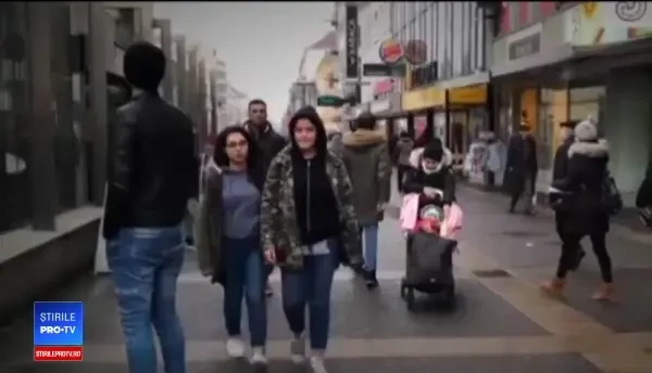 Facebook a șters un videoclip antimigranţi filmat la Viena, postat de şeful de cabinet al lui Viktor Orban