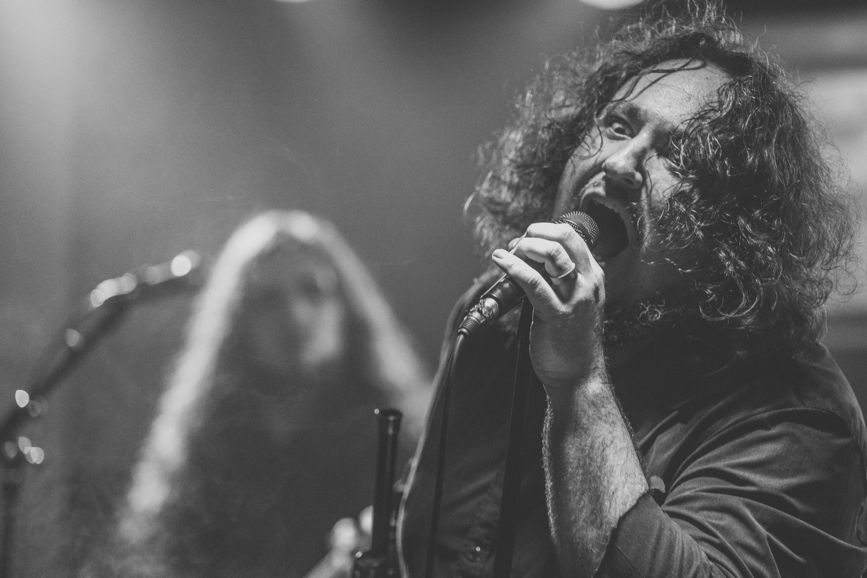 Două trupe pe o singură scenă de rock și muzică clasică. Interviu cu Lao, de la trupa Hteththemeth