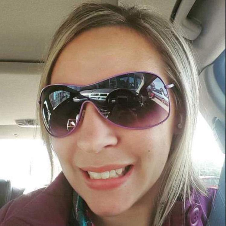 Profesoară trimisă după gratii după ce a întreținut relații sexuale cu o elevă de 13 ani