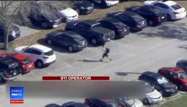 Apelurile către 911 în timpul masacrului din Florida: Ascunde-te și fă pe mortul