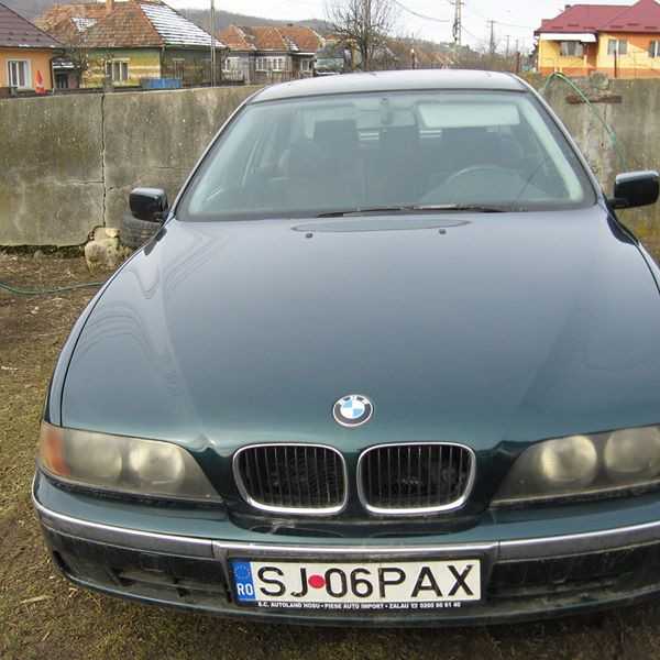 Masina scoasa de ANAF la licitatie