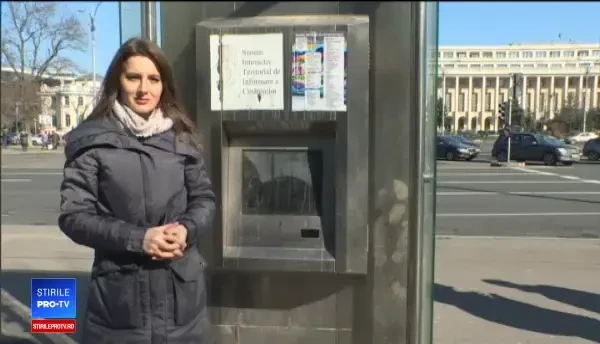 400.000 de euro pentru infochioșcuri stricate. Turist: Sunt inutile. La fier vechi!