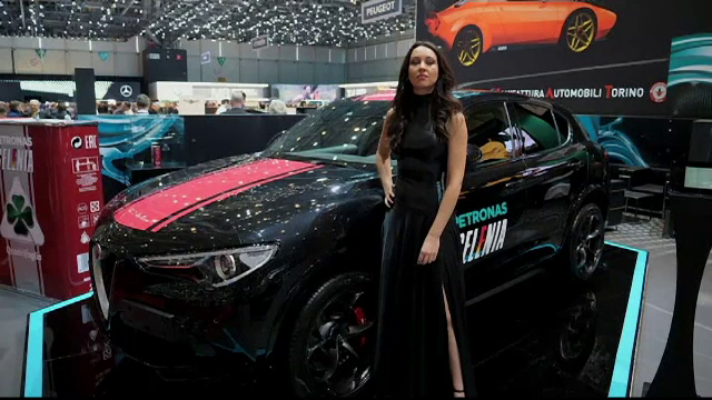 Unii dintre constructorii de la salonul auto de la Geneva au renunțat la fetele îmbrăcate sumar