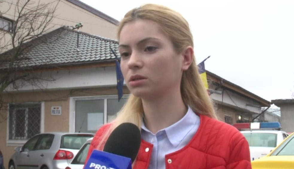 Tânără bătută cu pumnii și picioarele de un taximetrist din Capitală. ”Mi-a blocat ușile”