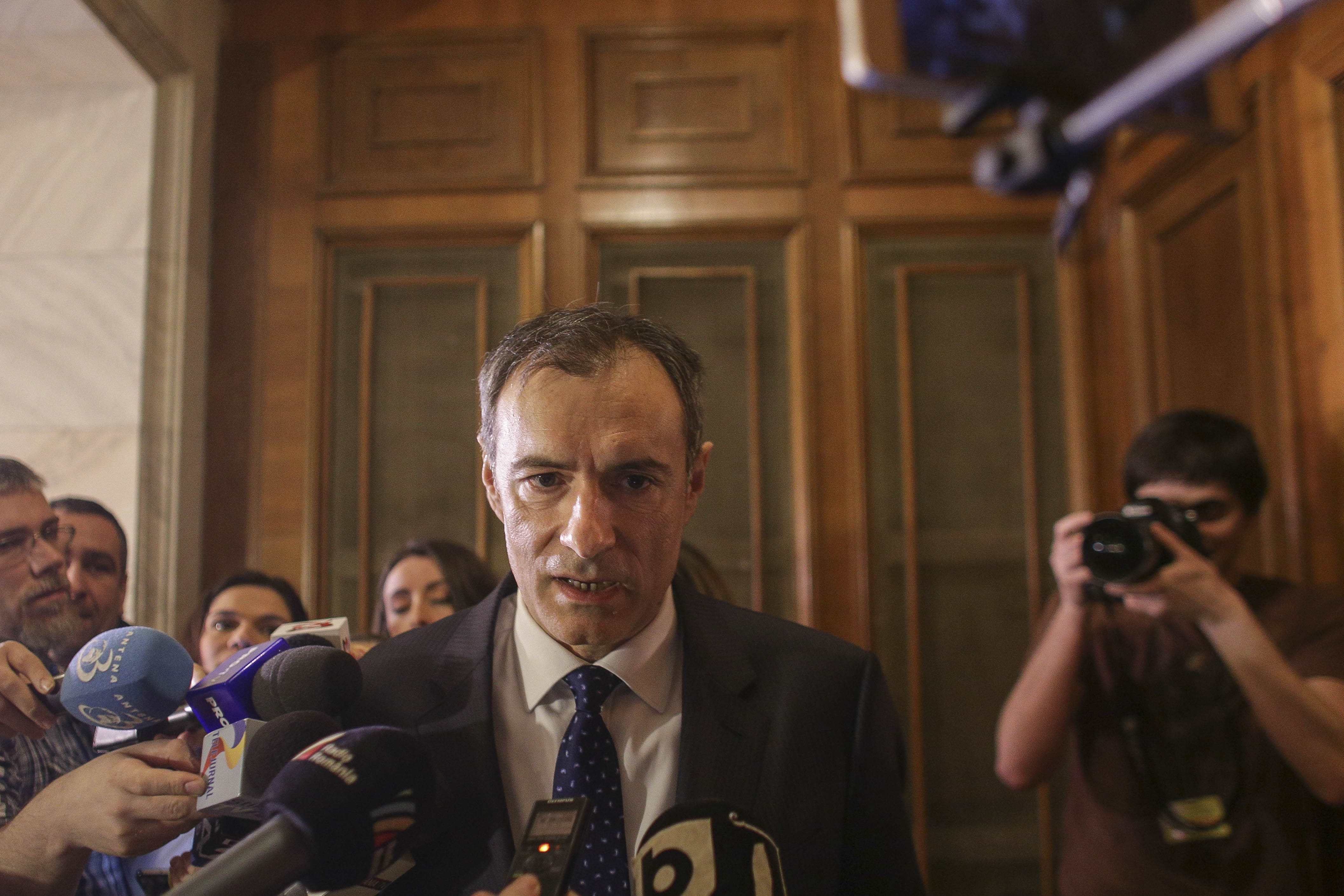 Florian Coldea, după 8 ore de audieri la Comisia SRI: ”Nu înţeleg sintagma cu care este redefinit statul de către unele voci”