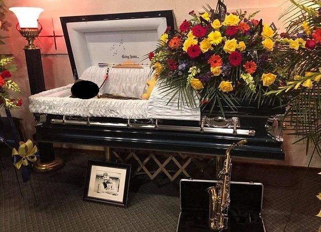 Mesajul sfâșietor transmis de părinții unui copil, după ce s-a sinucis din cauza agresiunilor suferite la școală