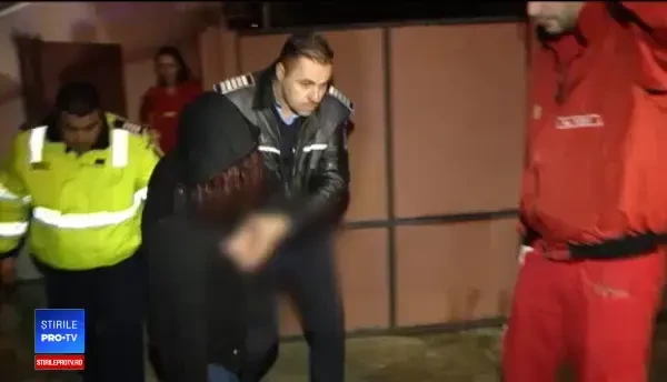 Femeia care şi-a ucis fetiţa de 4 ani a fost educatoare timp de 15 ani. Acum 3 săptămâni a intrat în concediu