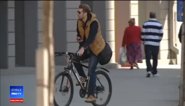 România, la coada Europei privind vânzările de biciclete. Oamenilor le este teamă în trafic