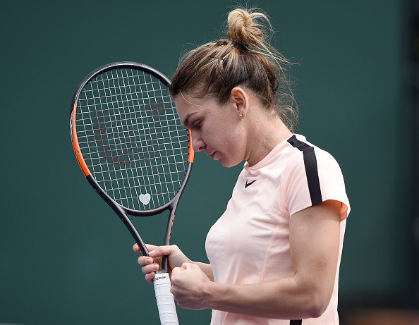 Simona Halep a fost huiduită la Miami. Gestul, sancționat cu 2.500 de dolari. VIDEO