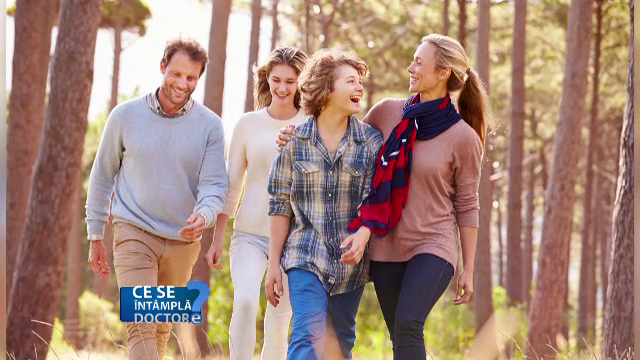 Psihologii le recomandă adolescenților care nu se înțeleg cu părinții să se pună în pielea lor