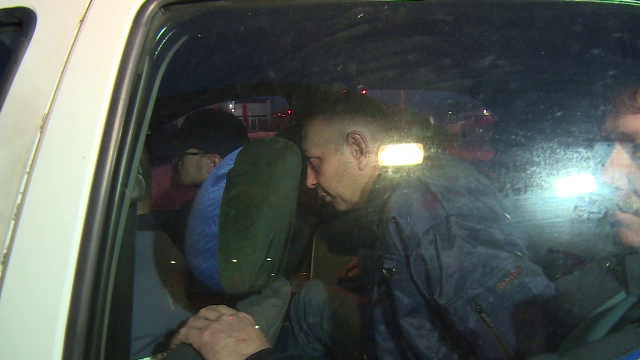 Bărbat reținut după ce a încercat să-și ”convingă” cu cuțitul fosta iubită să se întoarcă la el