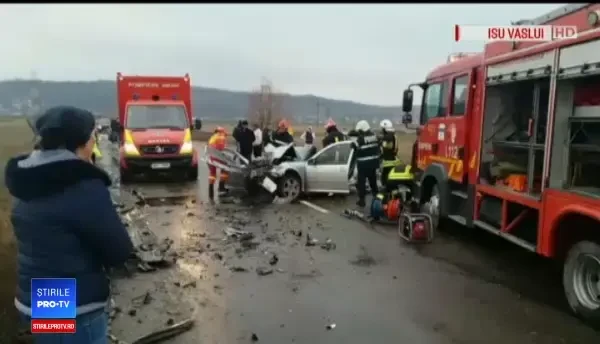 Accident grav comis de un şofer beat, în Vaslui. Un om a murit, 4 sunt răniţi