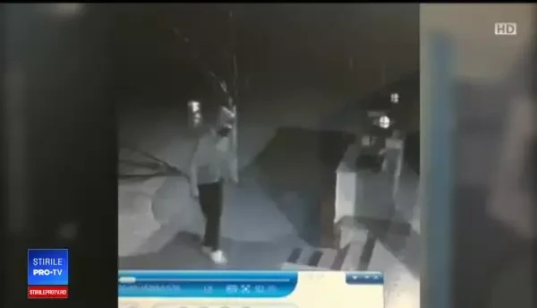 Metoda prin care opera hoțul care a terorizat Pipera. Ar fi dat spargeri și cu poliția în zonă