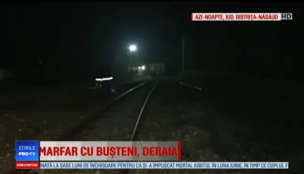 Tren deraiat în Bistriţa-Năsăud. Calea ferată este complet blocată