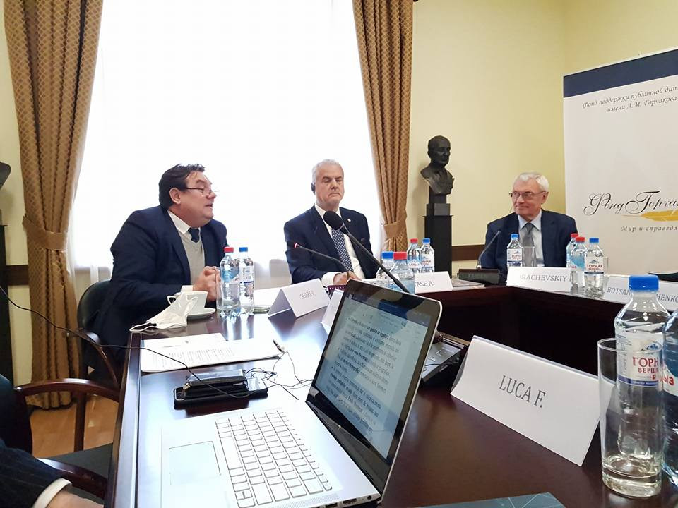 Dumitru Prunariu și Adrian Năstase au participat la o conferință în Moscova