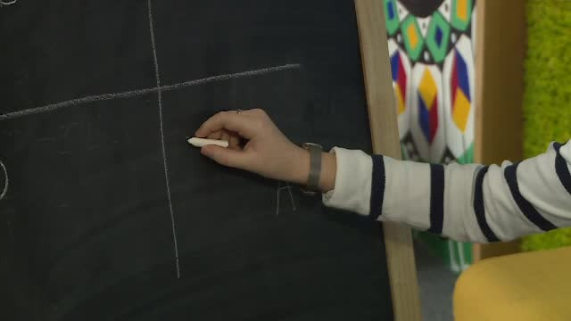 România, pe ultimul loc în Europa privind educația financiară. ONG-urile cer cursuri în școli