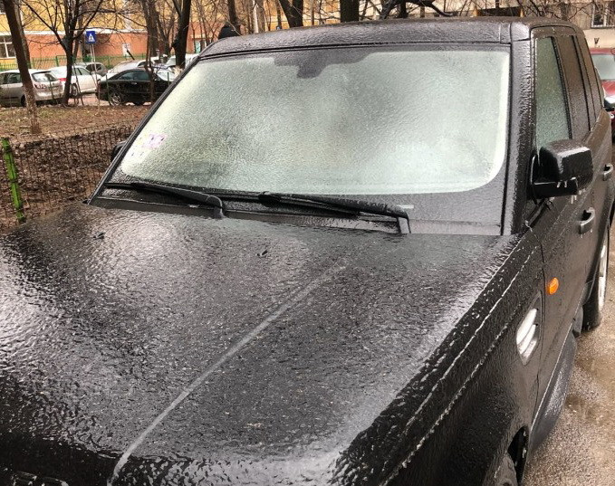 Circulaţia pe A2, între Brăneşti şi Drajna, închisă din cauza fenomenului freezing rain