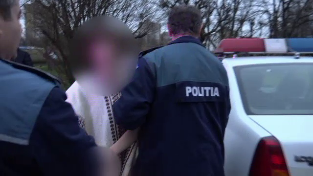 baia mare, aruncat, apa, tanar, femeie,