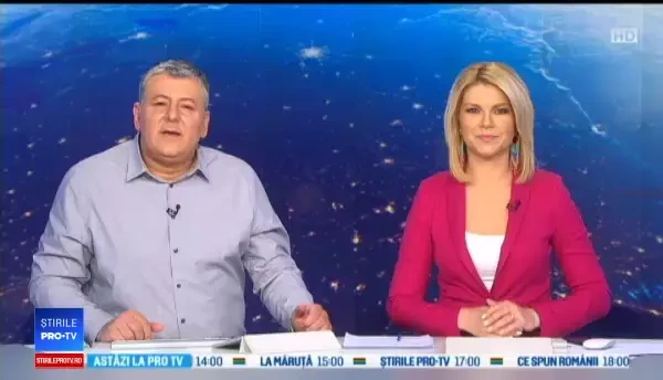 Prima apariție publică a unui pui de urs polar născut în Marea Britanie în ultimul sfert de secol