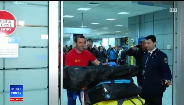 Tibi Ușeriu, întâmpinat ca un campion la Cluj.