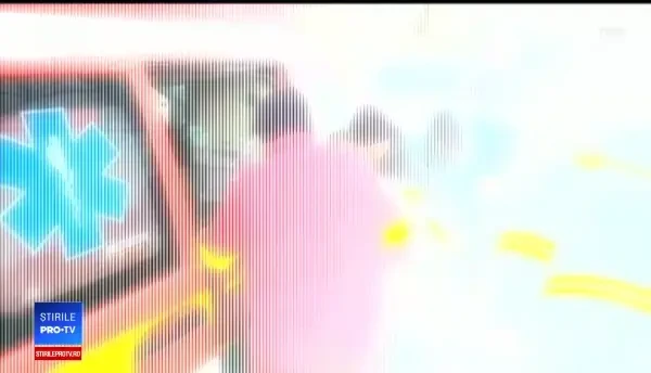 Transportul în Capitală după ninsoare: călători înghețați în stații sau șoferi blocați în nămeți