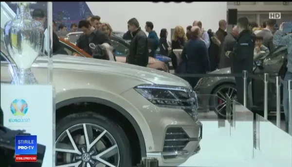 Salonul Auto București: Noul Touareg, BMW I8 electric și Rolls Royce de 700.000 de euro