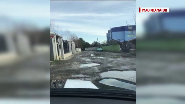 Strada din Sectorul 1 care arată ca după război. Oamenii așteaptă de peste 10 ani să se schimbe ceva